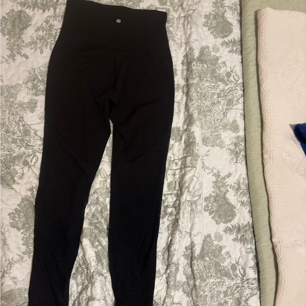 Lululemon sz 8 Black Mesh Leggings tights running yoga gym pilates crossfit - Picture 5 of 14